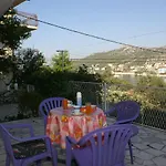Apartment By The Sea Seget Vranjica, Trogir - 1050